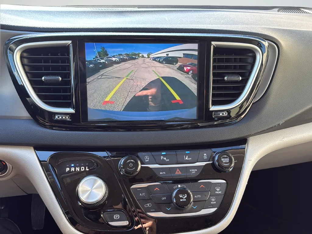 Used 2023 White Chrysler Touring L image 24