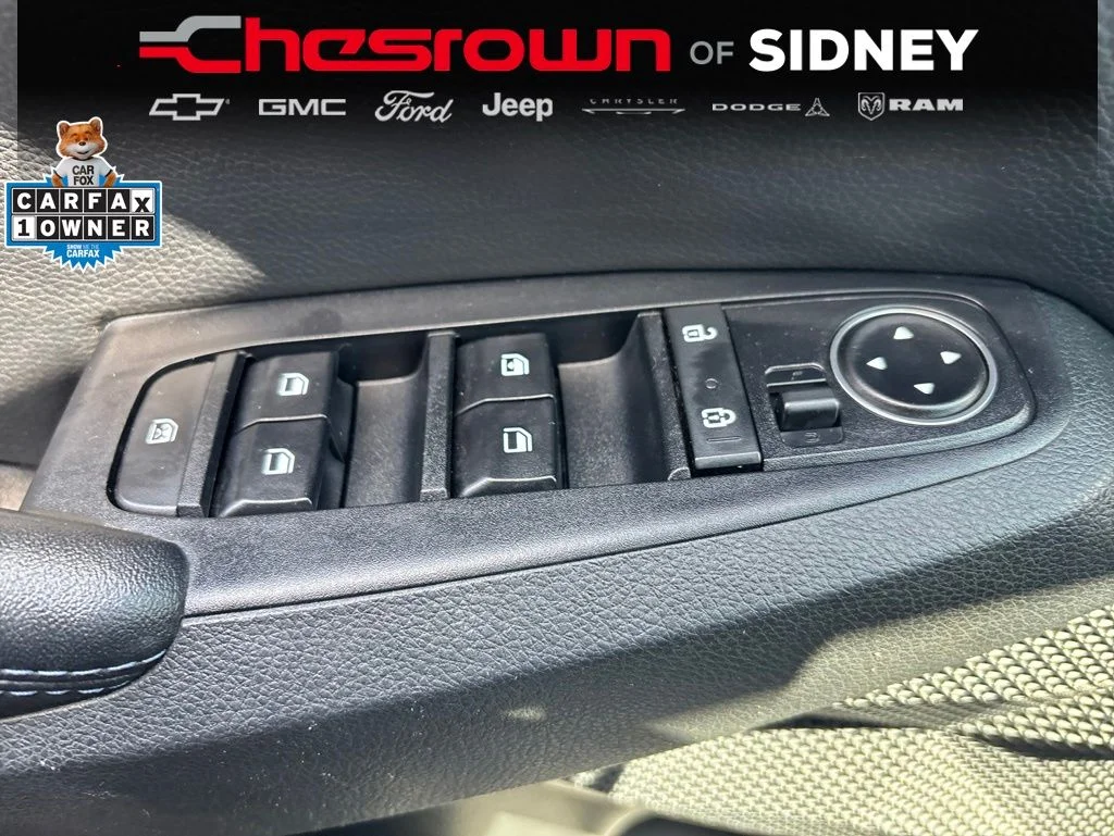Used 2022 Yellow Kia Nightfall image 17