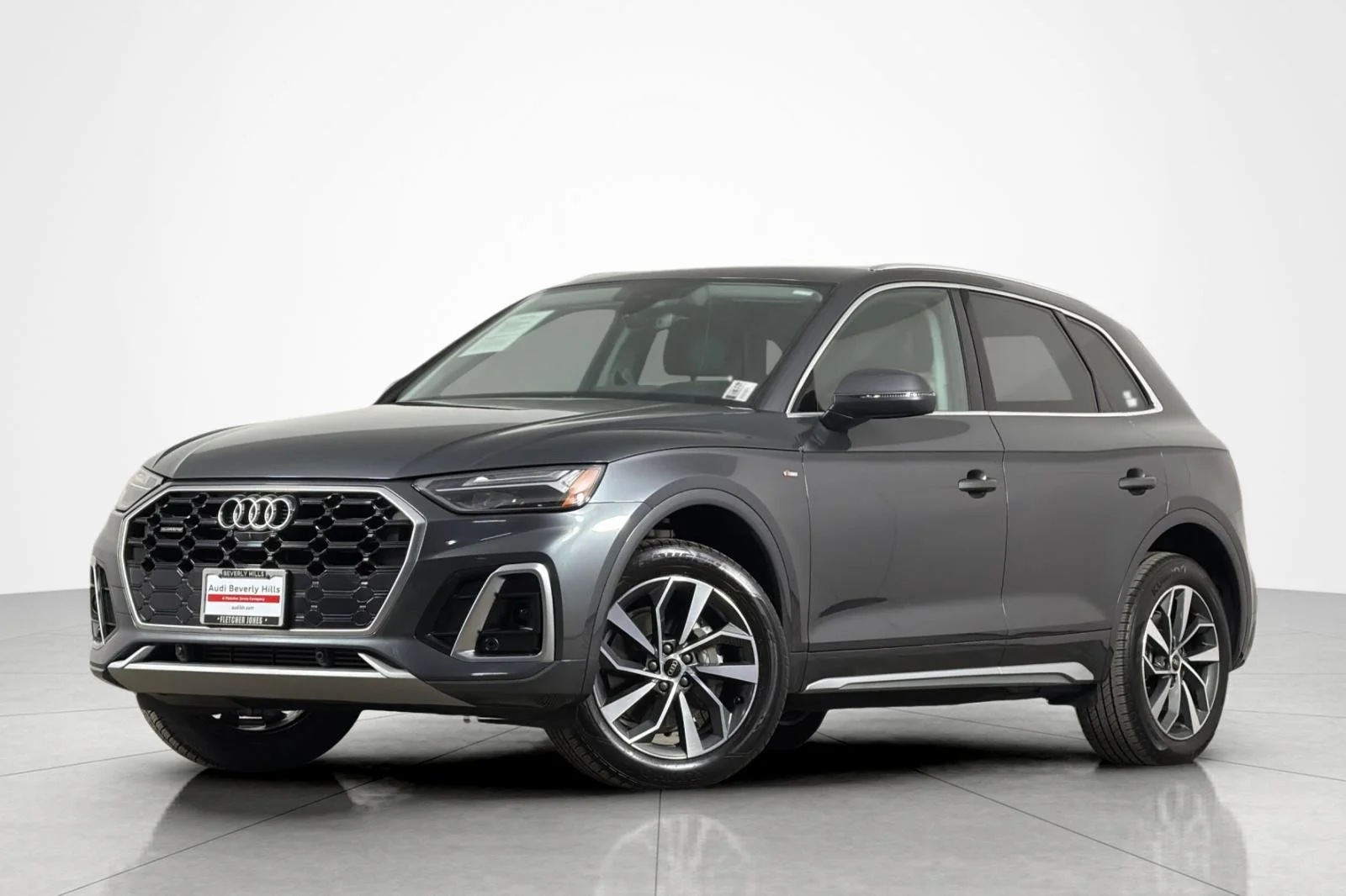 Used 2023 Daytona Gray Pearl Effect Audi S line Premium Plus 45 TFSI quattro image 1