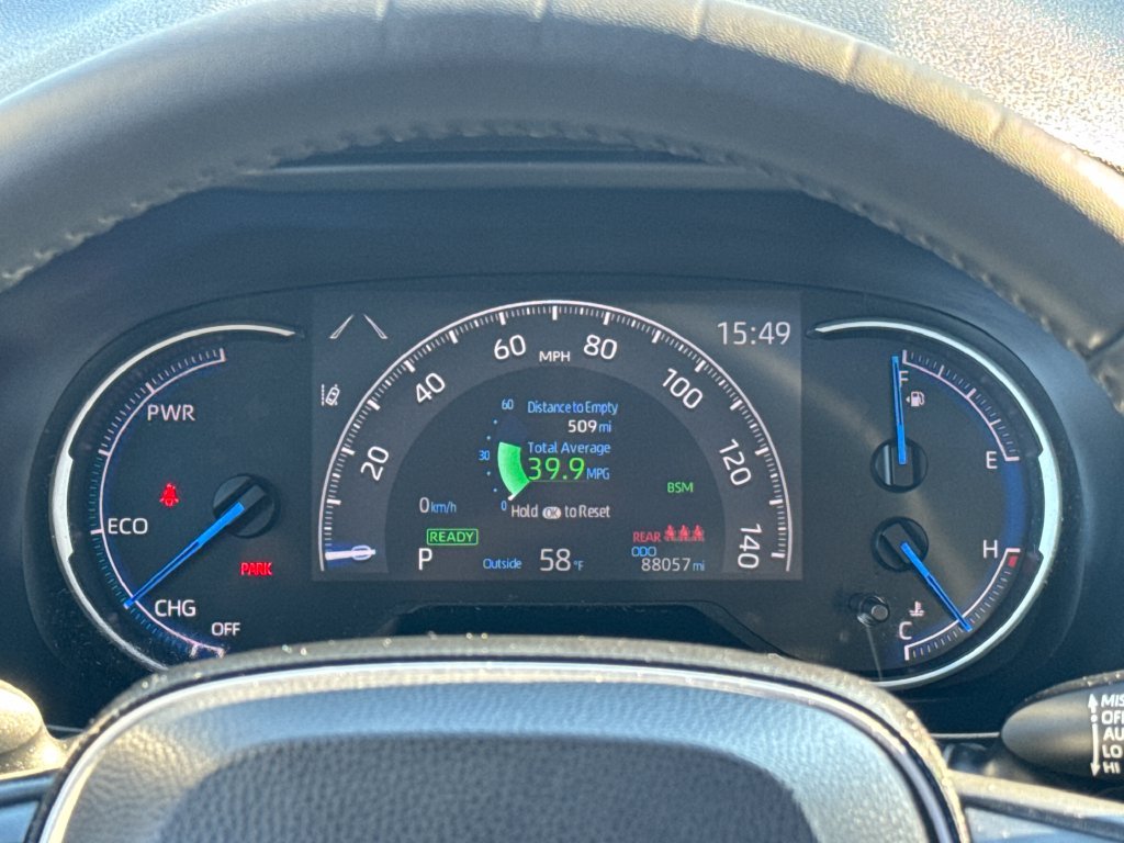 Used 2025 Silver Toyota XLE image 16