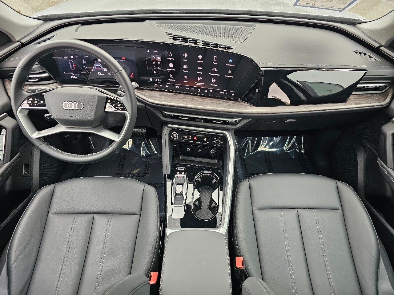 Used 2025 Florett Silver Metallic Audi 2.0T Premium image 4