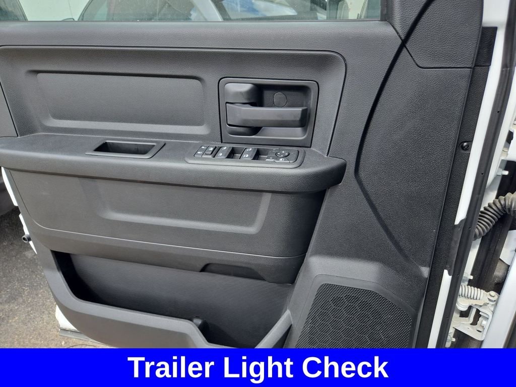 New 2026 Bright White Clearcoat RAM Tradesman image 21