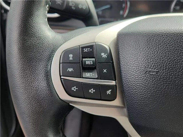 Used 2023 Gray Ford Limited 4x4 image 13
