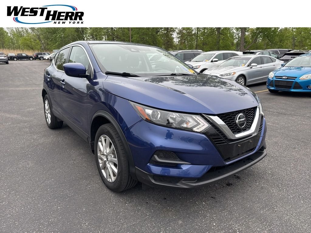 2020 Nissan Rogue Sport S FWD's photo