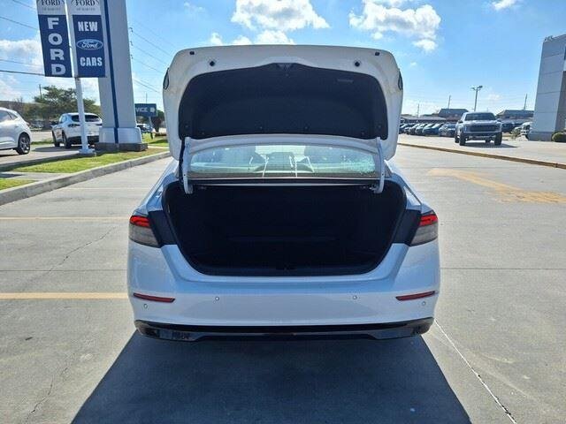 Used 2023 Platinum White Pearl Honda Touring image 30