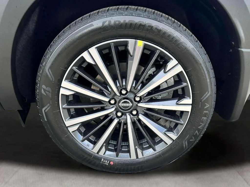New 2026 Super Black Nissan Platinum image 11