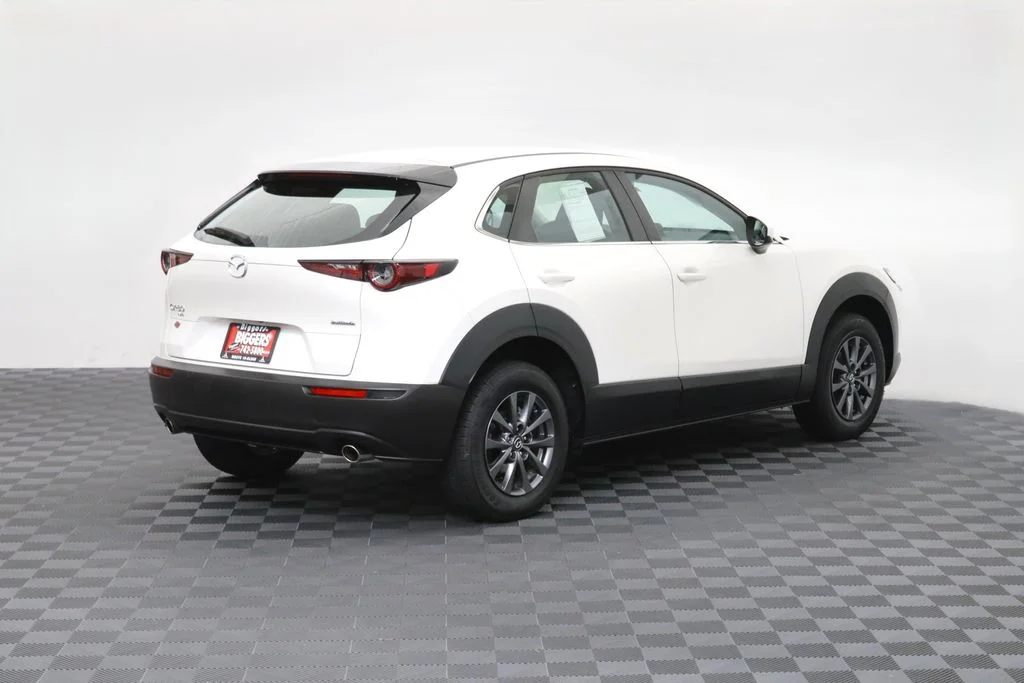 Used 2021 White Mazda 2.5 S image 8