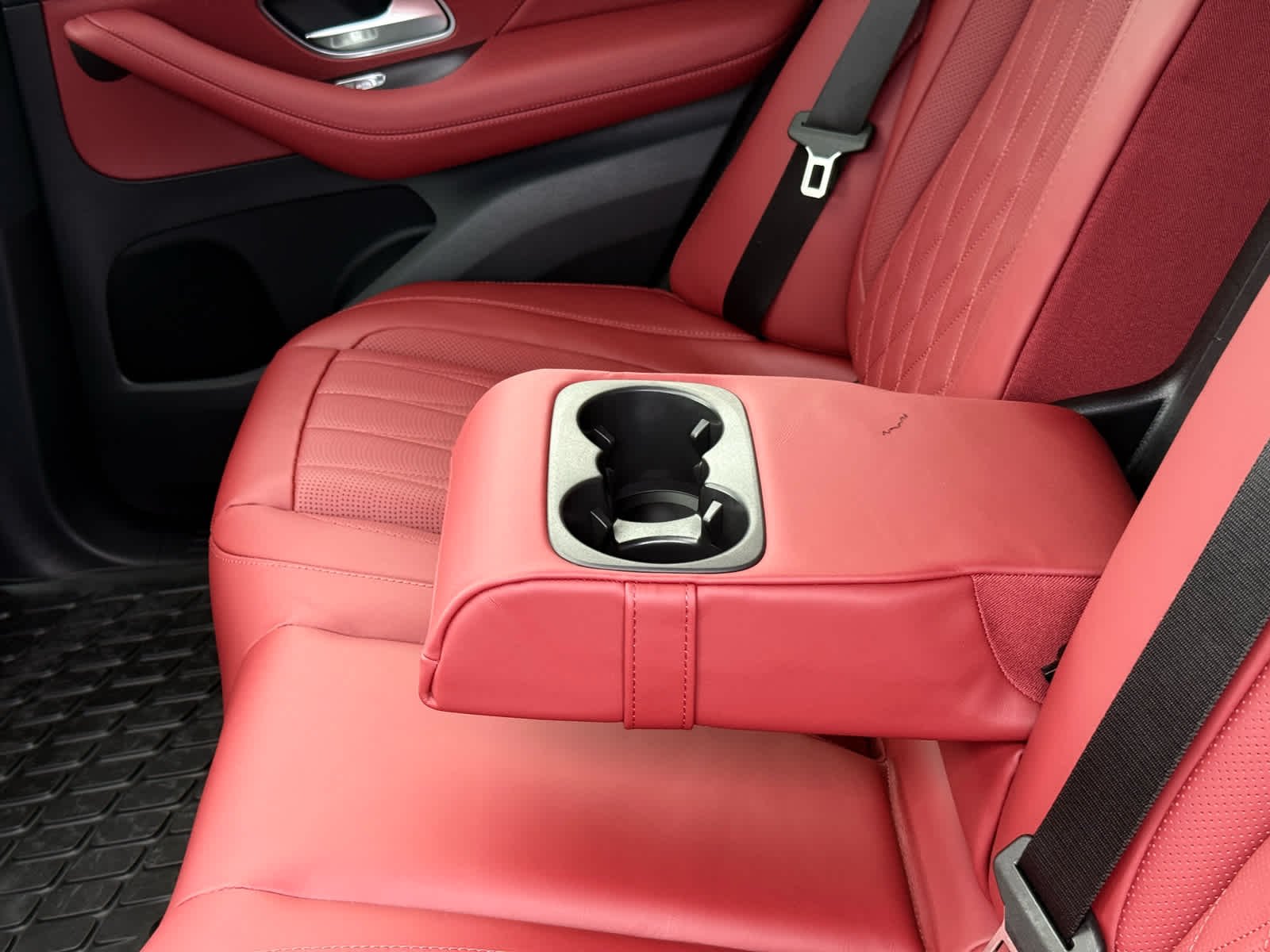 2025 Mercedes-Benz GLE Coupe GLE 53 AMG - Photo 33