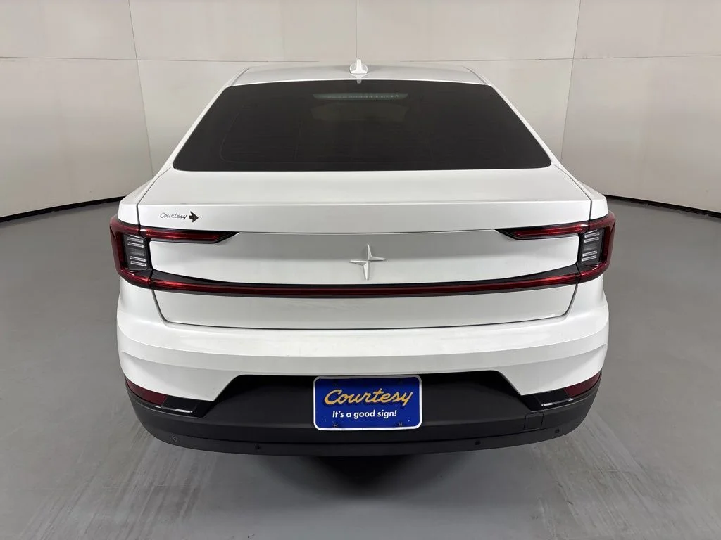 Used 2023 White Polestar Long Range Dual Motor image 7
