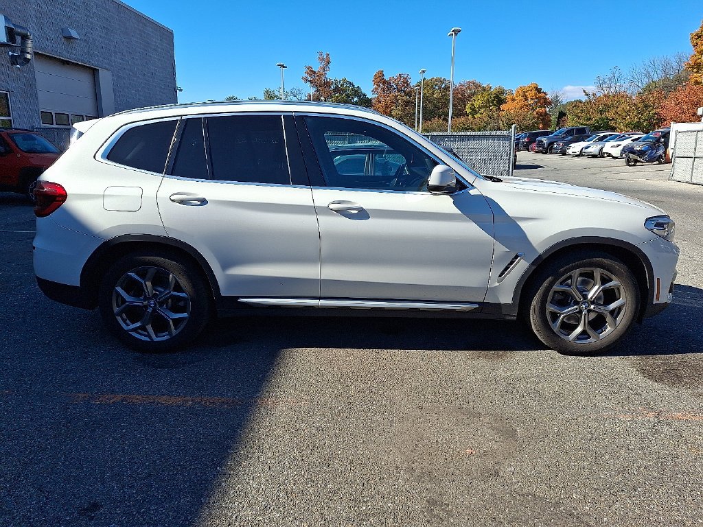 Used 2020 White BMW xDrive30i image 6