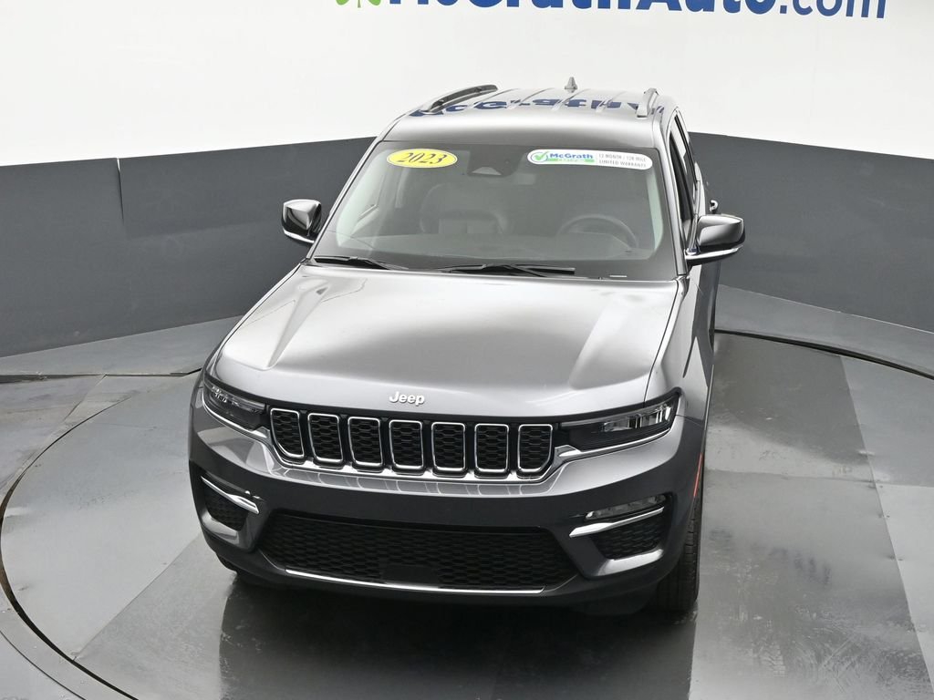 Used 2023 Gray Jeep Limited image 28