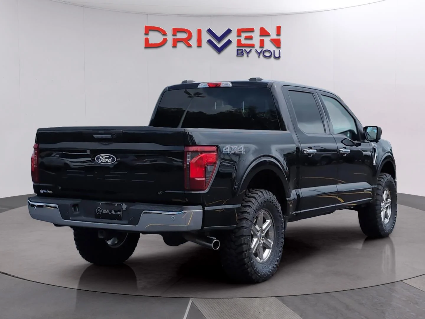 Used 2024 Agate Black Ford XLT image 5
