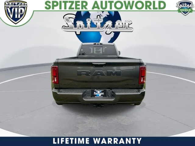 New 2026 Granite Crystal Metallic Clear-Coat Exterior Paint RAM Laramie image 8