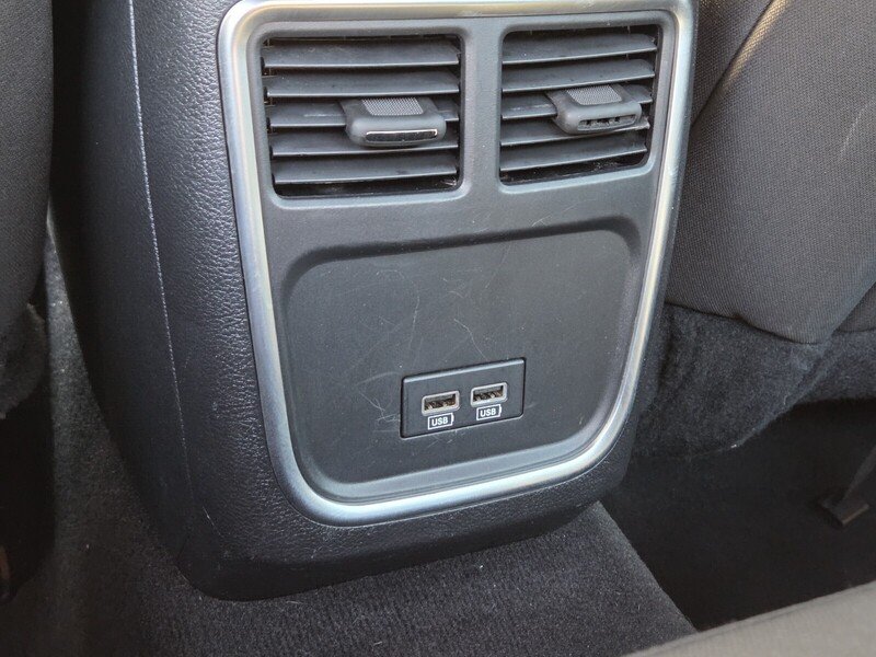 Used 2023 Black Dodge SXT image 13
