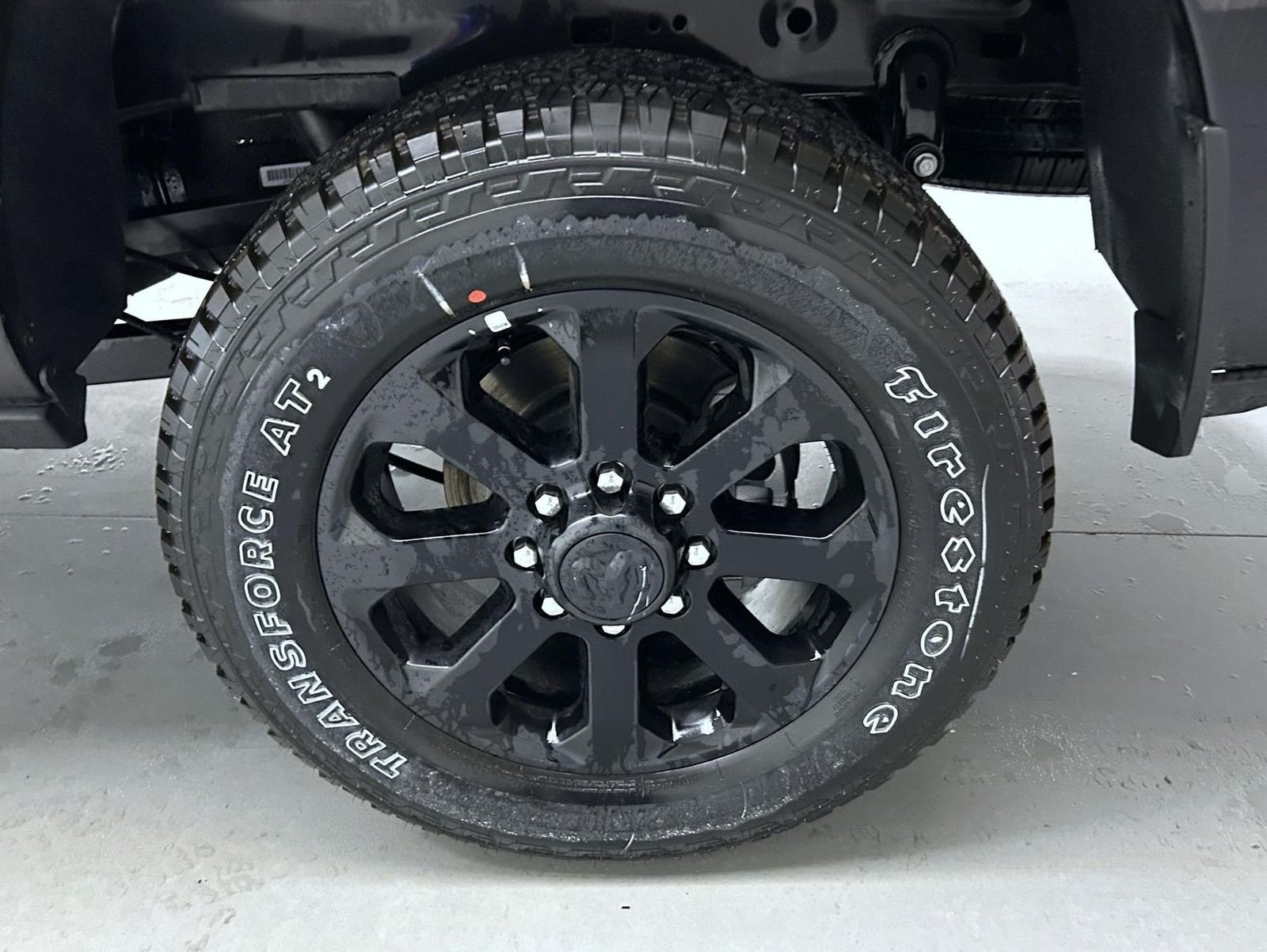 New 2026 Diamond Black Crystal Pearl-Coat Exterior Paint RAM Laramie image 22