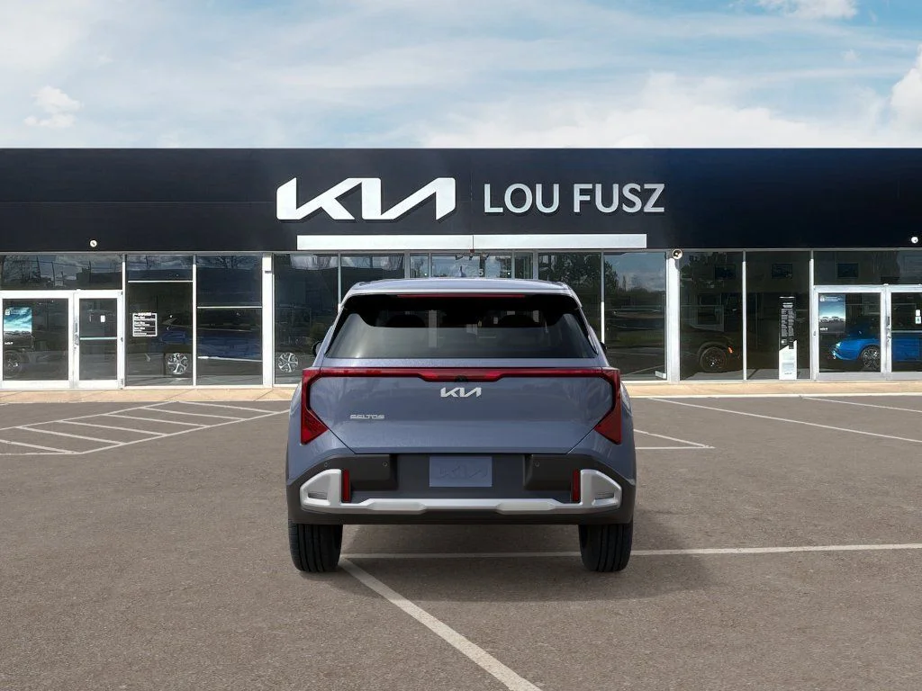 New 2027 Pale Gray Kia EX image 5