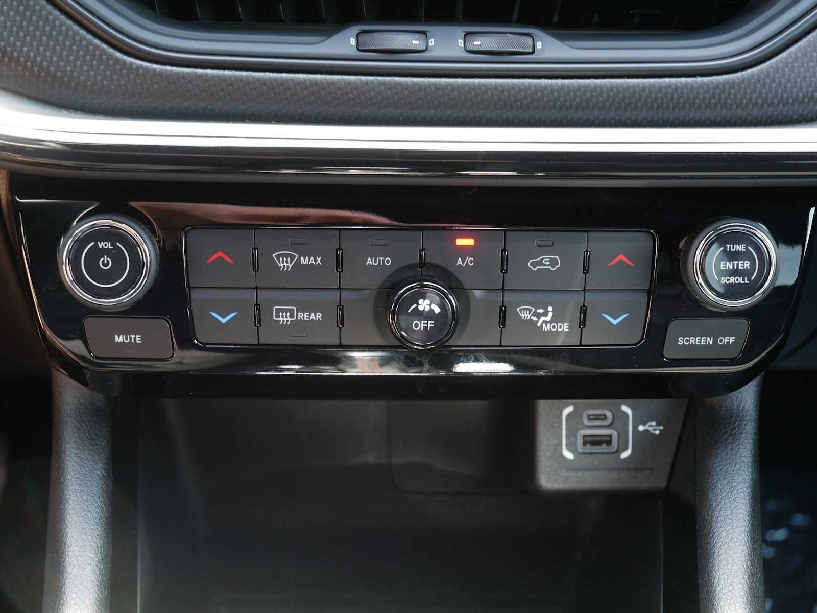 2025 Jeep Compass Trailhawk - Photo 23