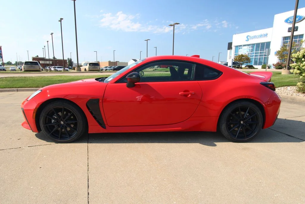 Used 2022 Red Toyota Premium image 15