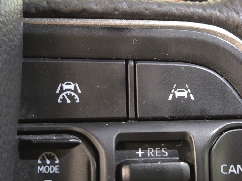 Used 2025 Silver Toyota TRD Off-Road image 33