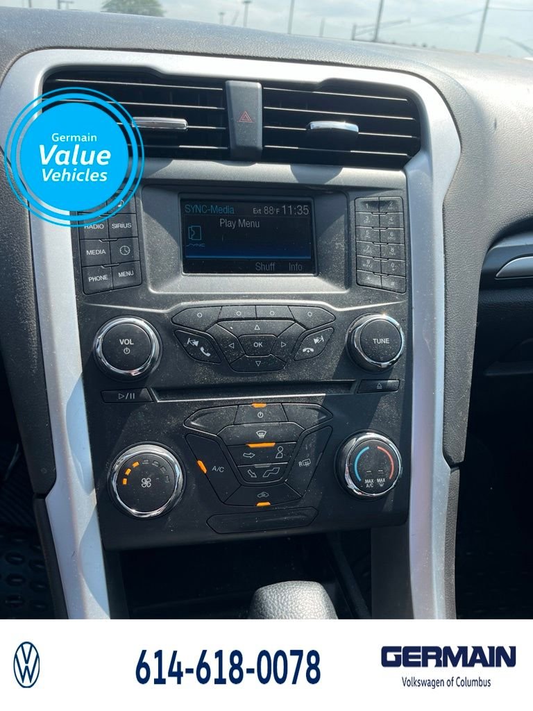 Used 2014 Sunset Metallic Ford SE image 19
