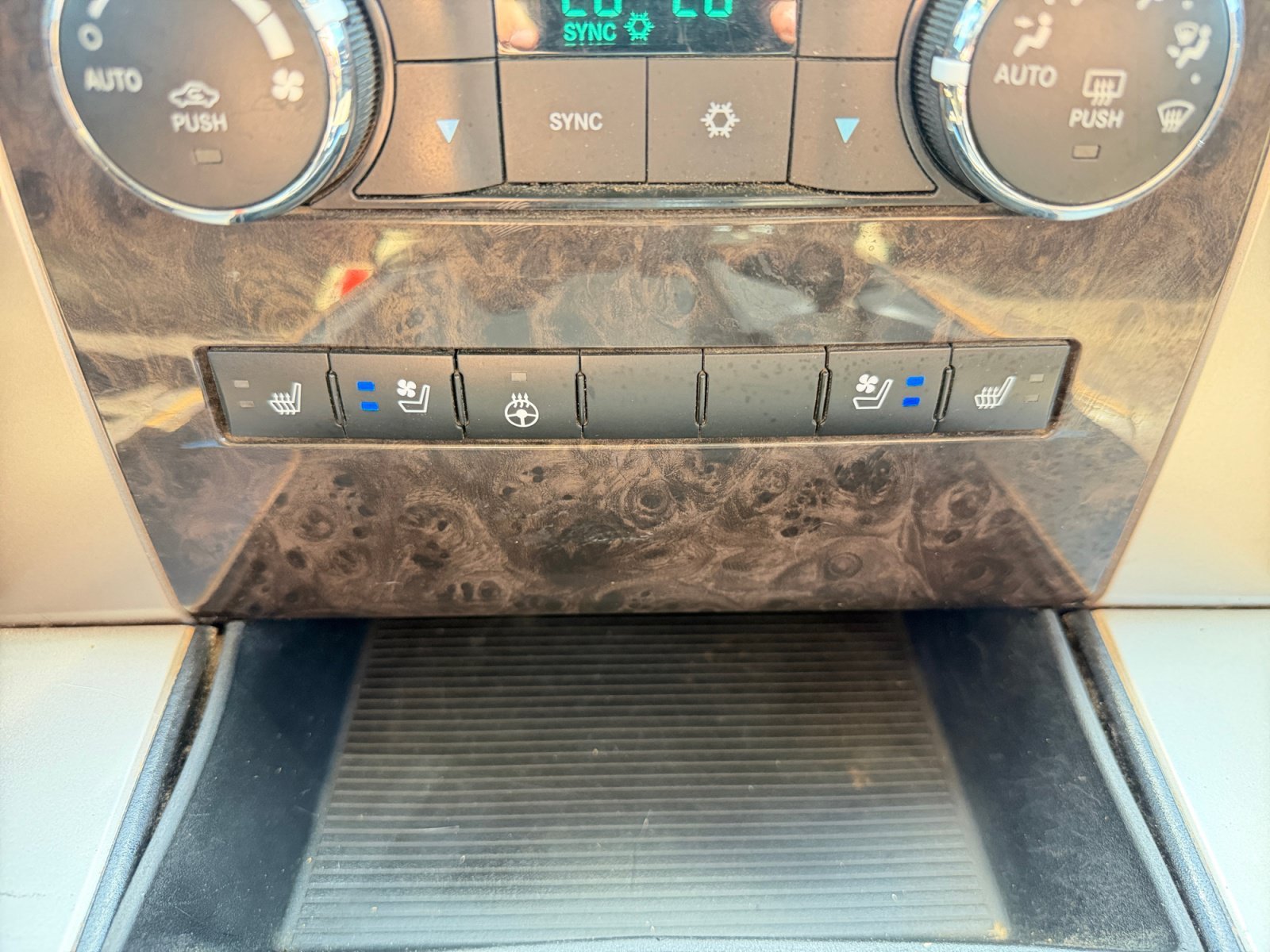 Used 2011 Sagebrush Pearl Ram Laramie Longhorn Edition image 19