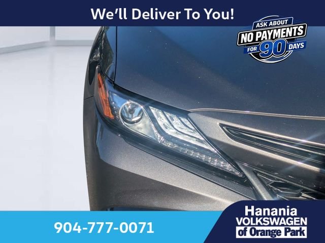 Used 2022 Gray Toyota XSE image 9