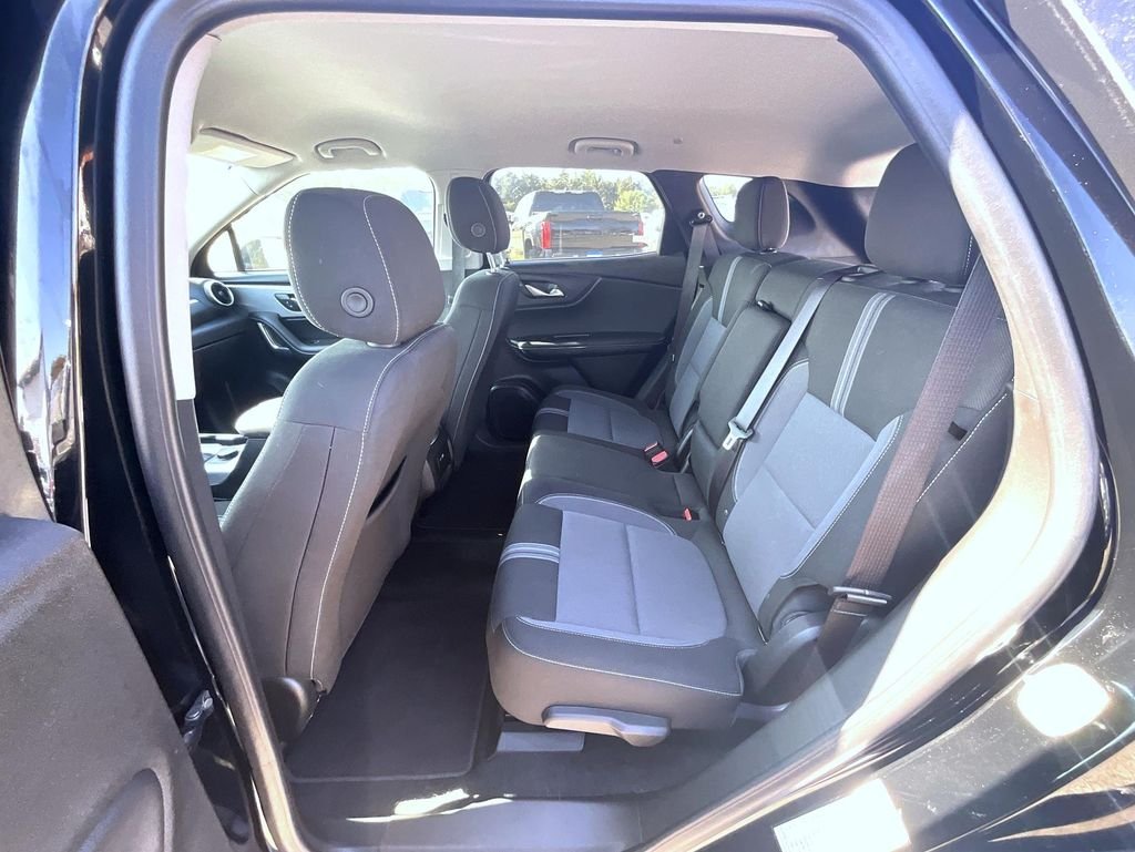 Used 2025 Black Chevrolet LT image 19