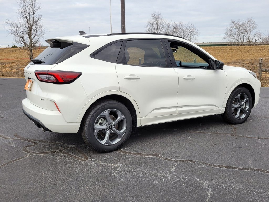 Used 2024 White Ford ST-Line image 13
