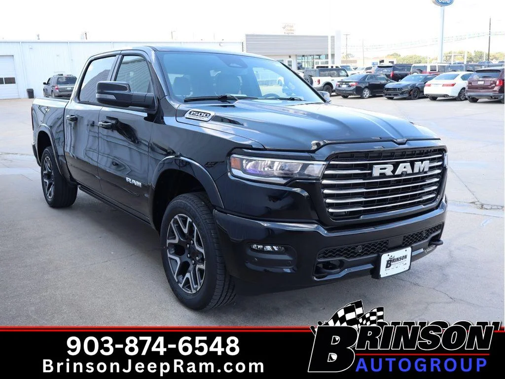 2026 RAM 1500 Laramie - Photo 3