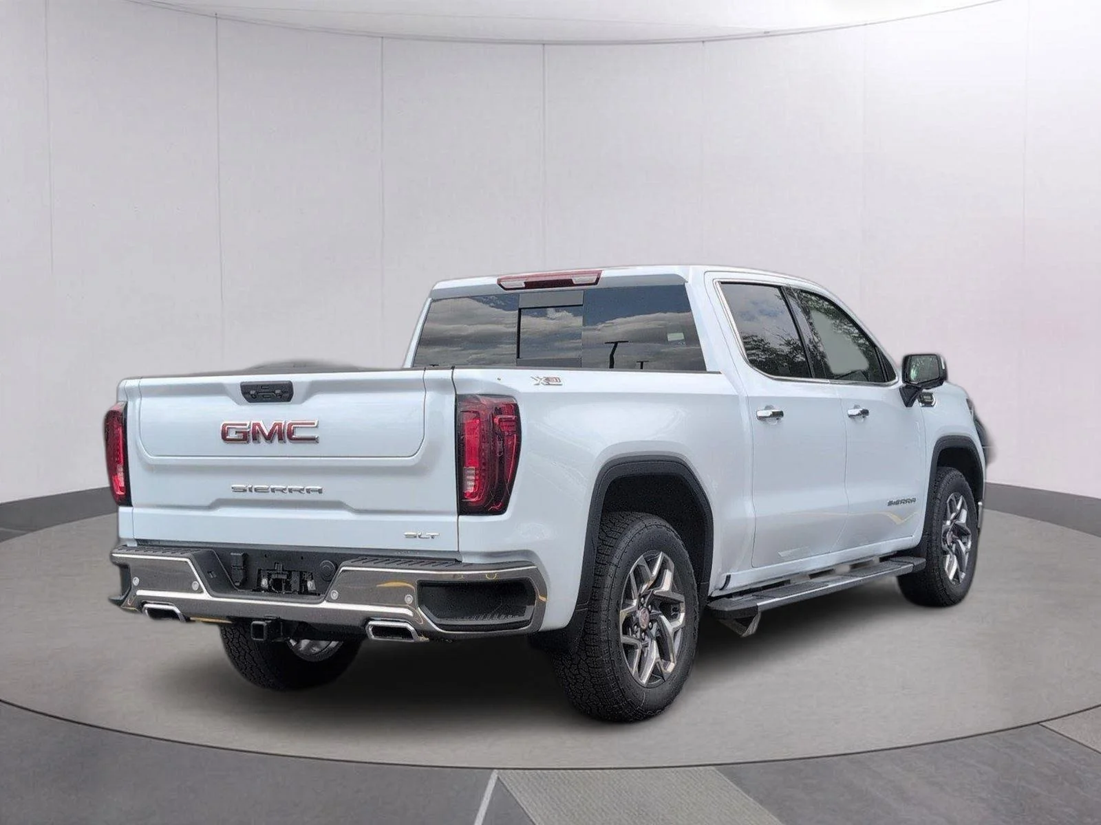 New 2026 Glacier White Tricoat GMC SLT image 7