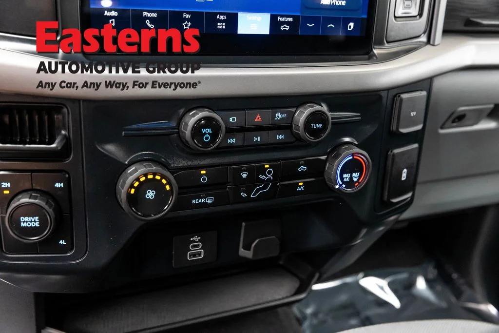 Used 2026 Gray Ford XLT image 19