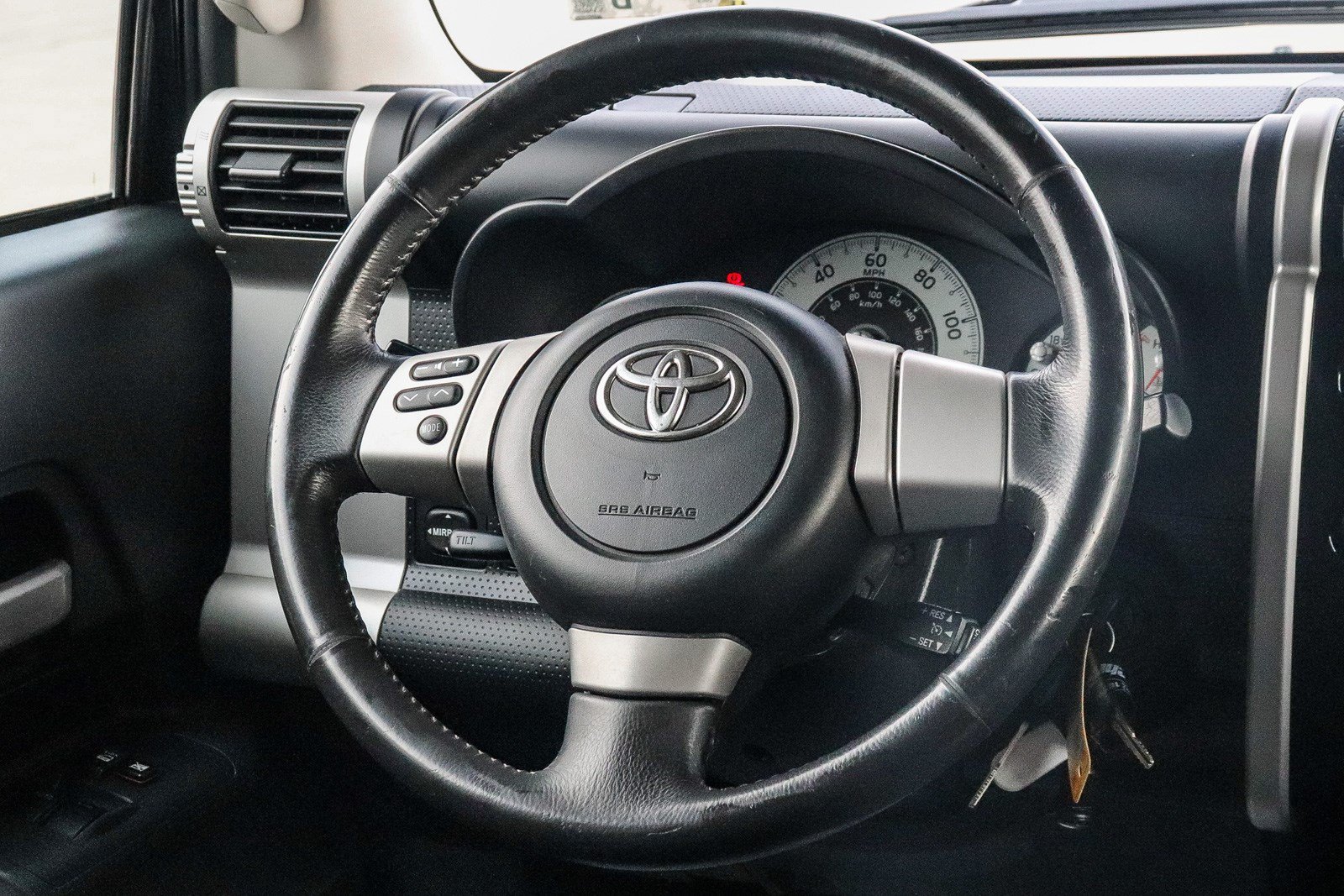Used 2009 Black Toyota Base image 15