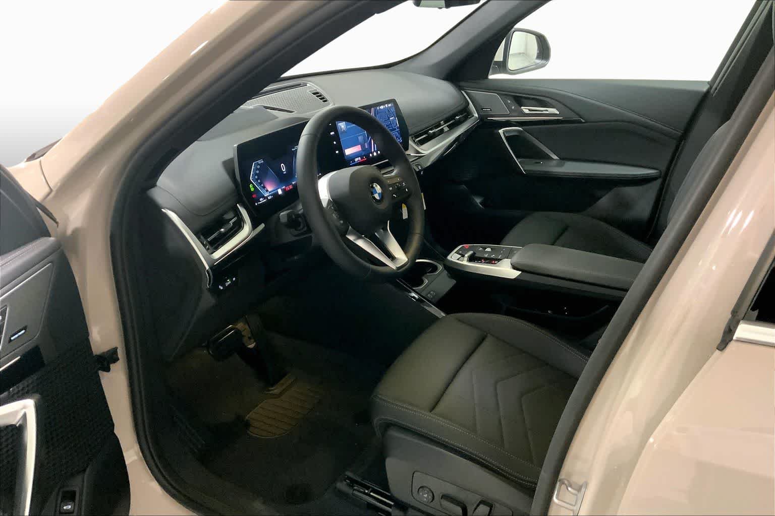 New 2026 Dune Grey Metallic BMW xDrive28i image 8