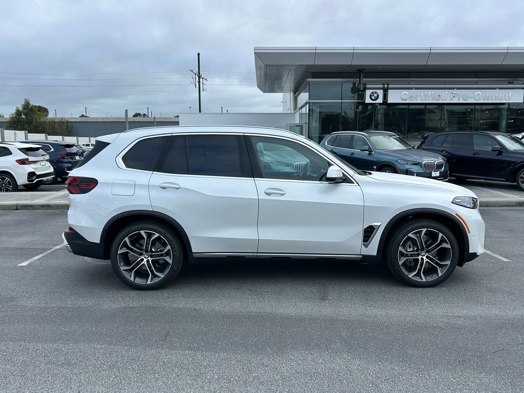 2026 BMW X5 40i - Photo 6
