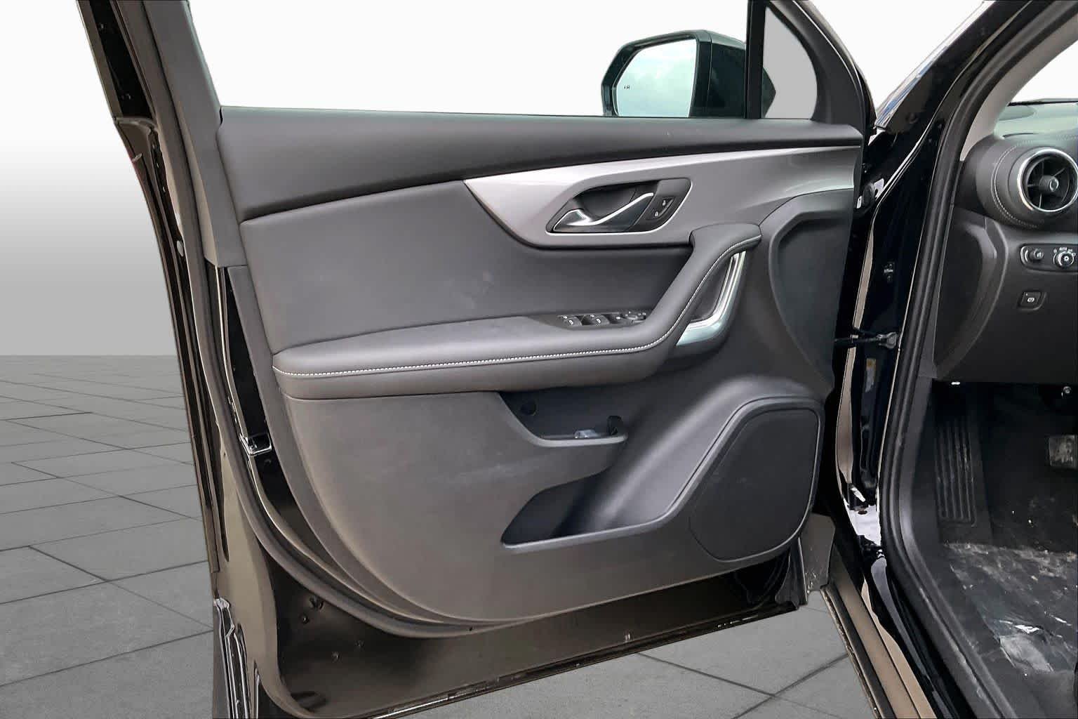 2026 Chevrolet Blazer 2LT - Photo 11