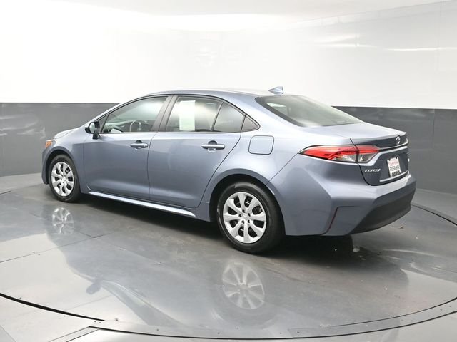 Used 2025 Gray Toyota LE image 5
