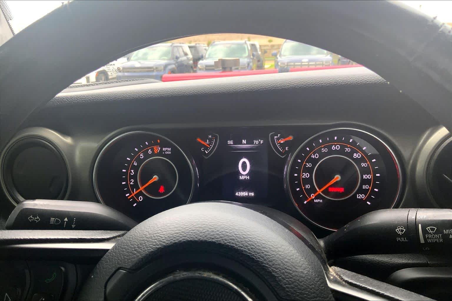 Used 2018 Bright White Clearcoat Jeep Sport image 26
