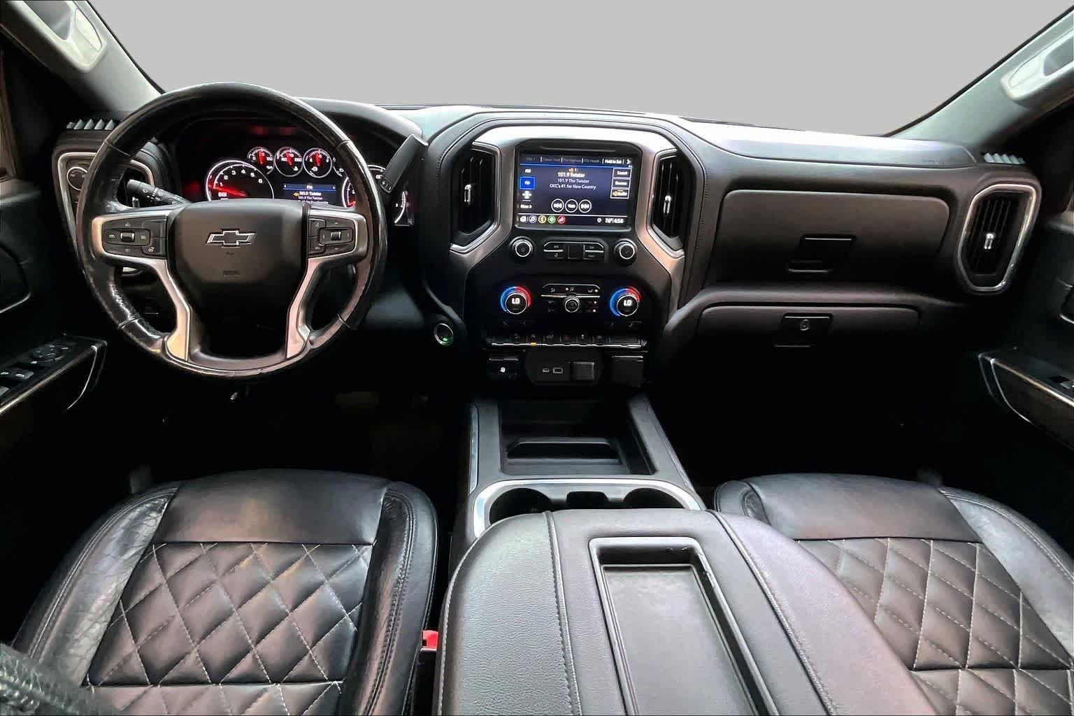 Used 2019 Summit White Chevrolet RST image 15