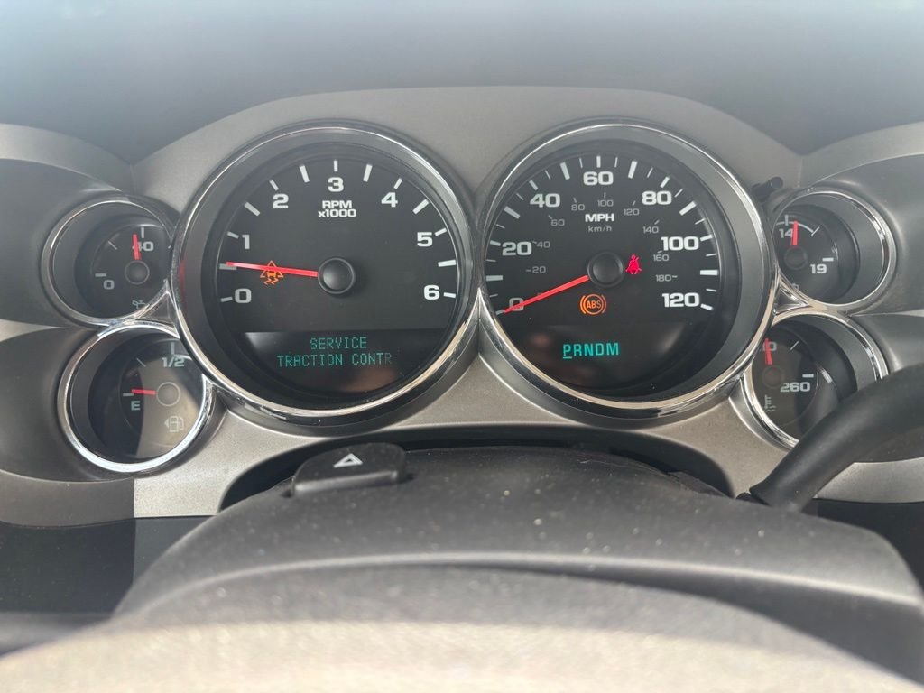 Used 2011 White Chevrolet LT image 21