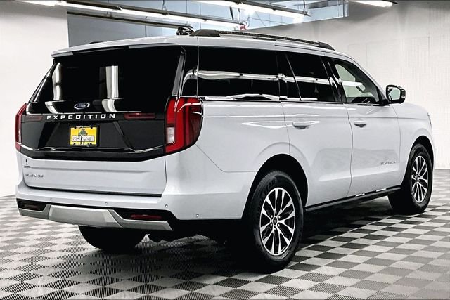 2025 Ford Expedition Platinum - Photo 14