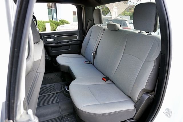 Certified Used 2022 White Ram Big Horn image 17