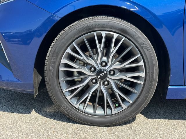 Certified Used 2024 Deep Sea Blue Kia GT-Line image 4