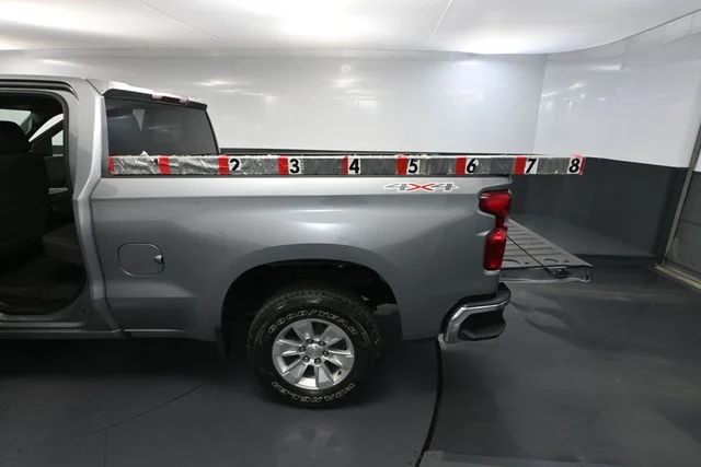 Used 2023 Gray Chevrolet LT image 29