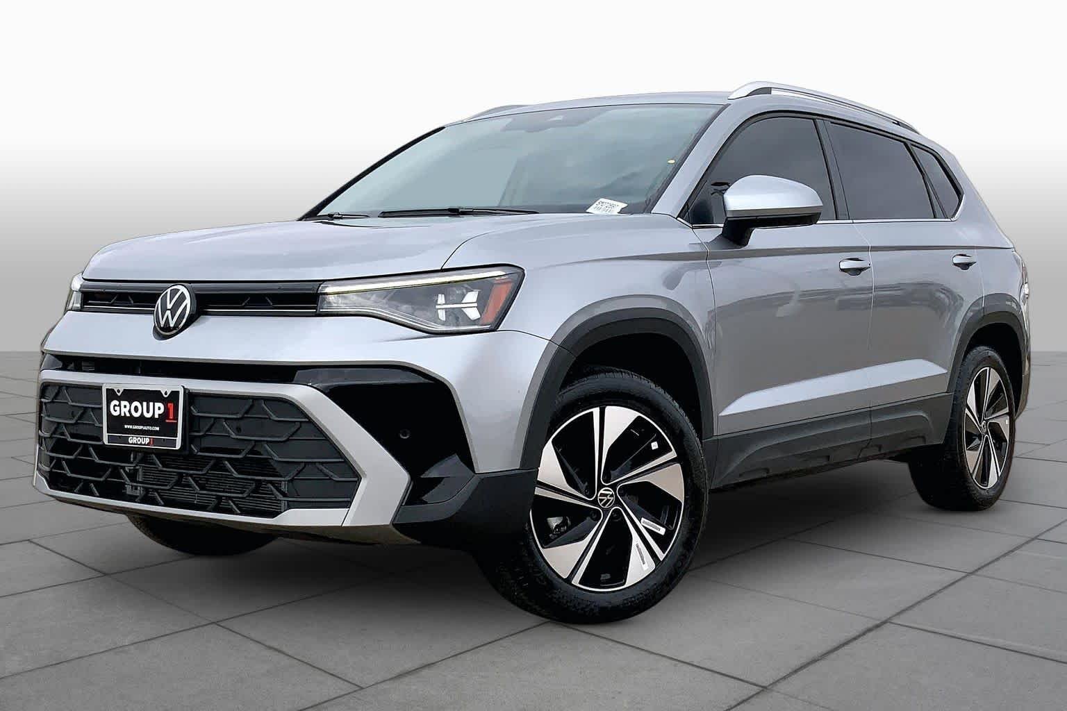 2025 Volkswagen Taos SE