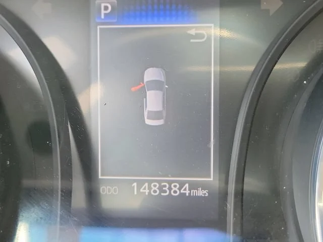 2020 Toyota Camry LE - Photo 26