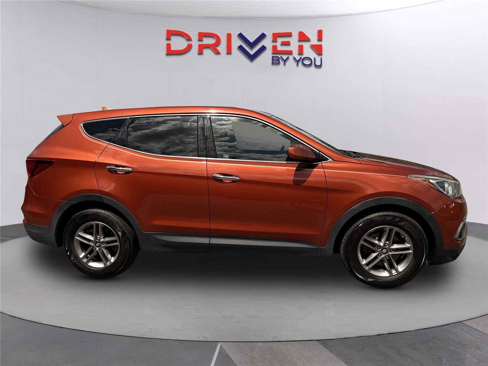 Used 2017 Canyon Copper Hyundai 2.4L image 3
