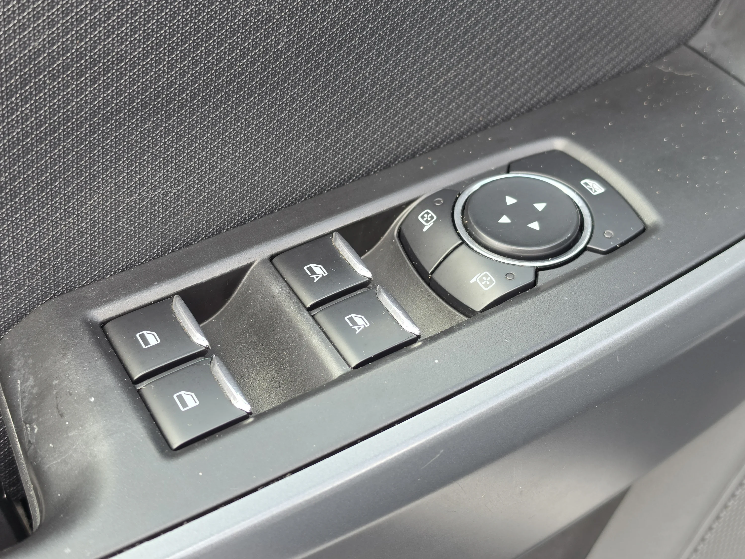 Used 2023 Oxford White Ford XLT image 24