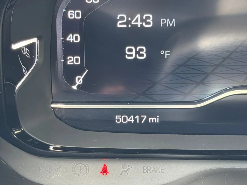 Used 2024 Sterling Metallic GMC Denali image 8
