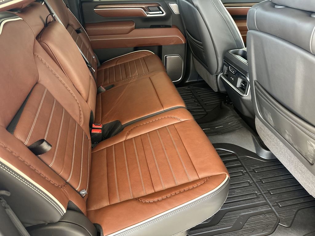 2026 GMC Sierra 3500HD Denali Ultimate - Photo 39