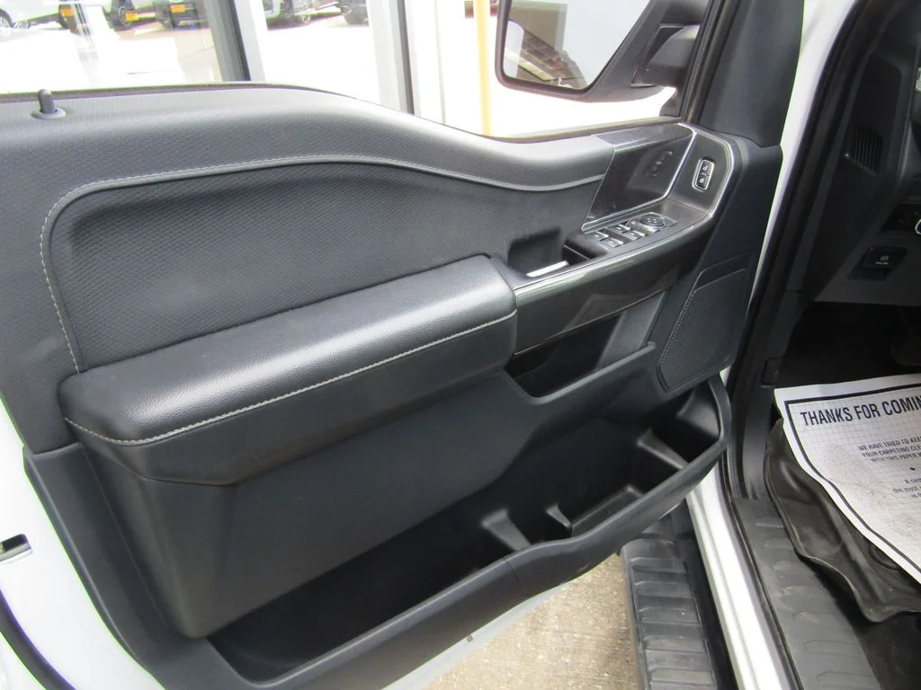 Used 2023 White Ford XLT image 21